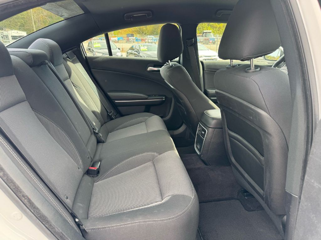 2018 Dodge Charger Image 10