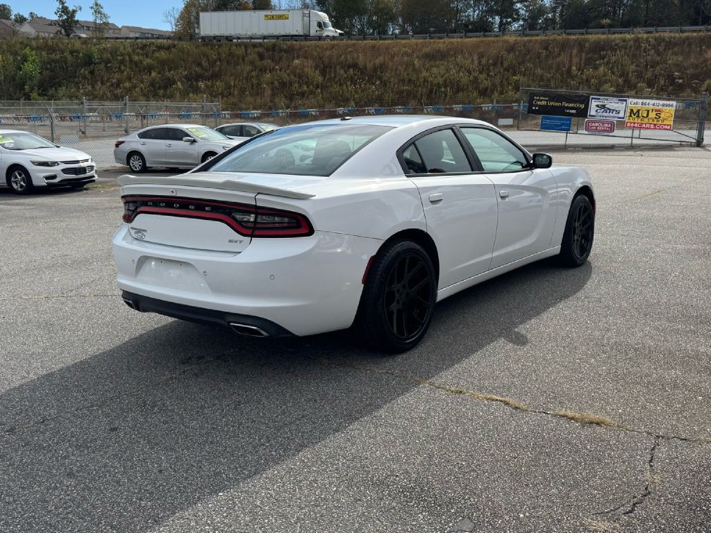 2018 Dodge Charger Image 11
