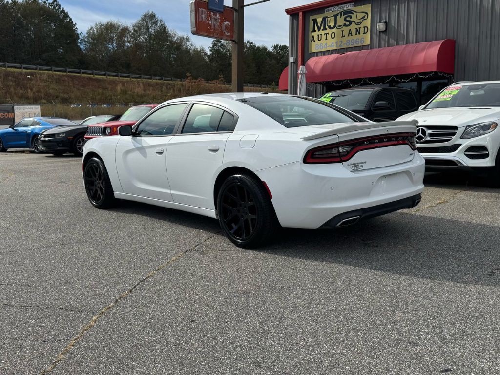 2018 Dodge Charger Image 18