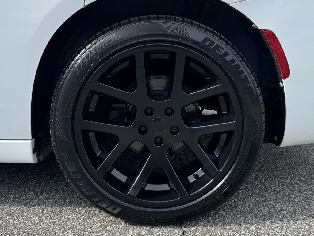 2018 Dodge Charger Image 19