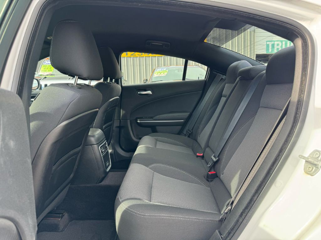 2018 Dodge Charger Image 21