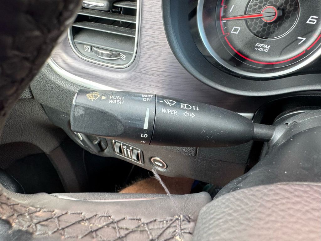 2018 Dodge Charger Image 35