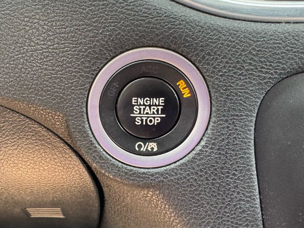 2018 Dodge Charger Image 45