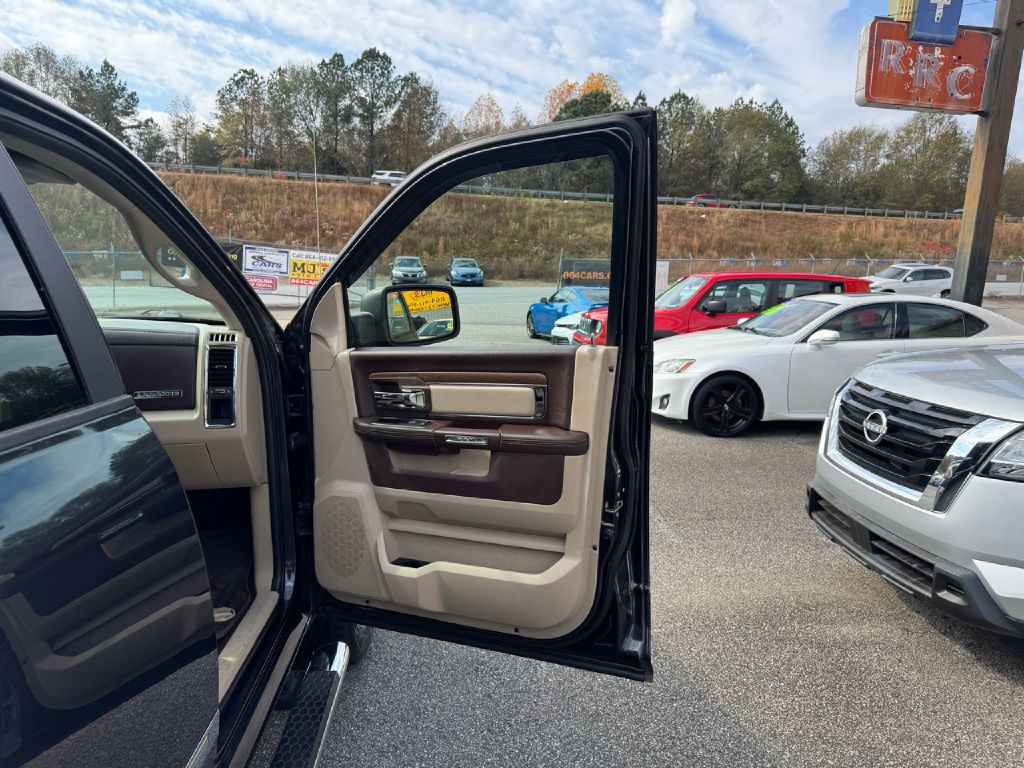 2017 RAM 1500 Image 9