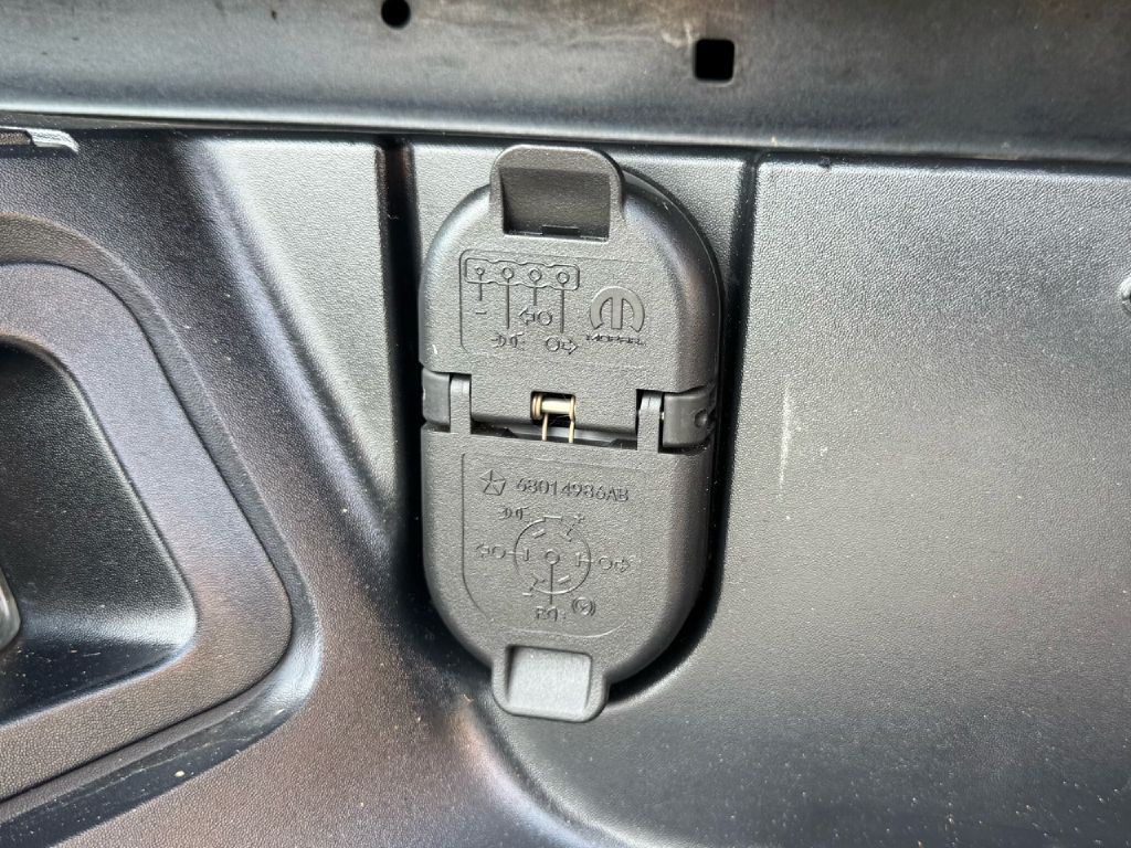 2017 RAM 1500 Image 24