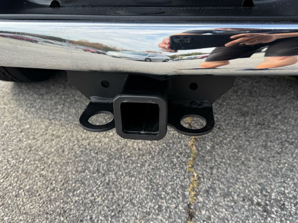 2017 RAM 1500 Image 25