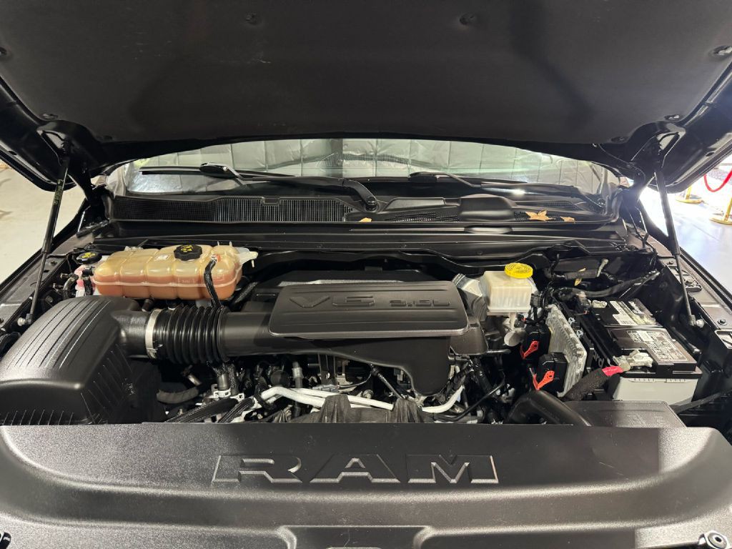 2020 RAM 1500 Image 3