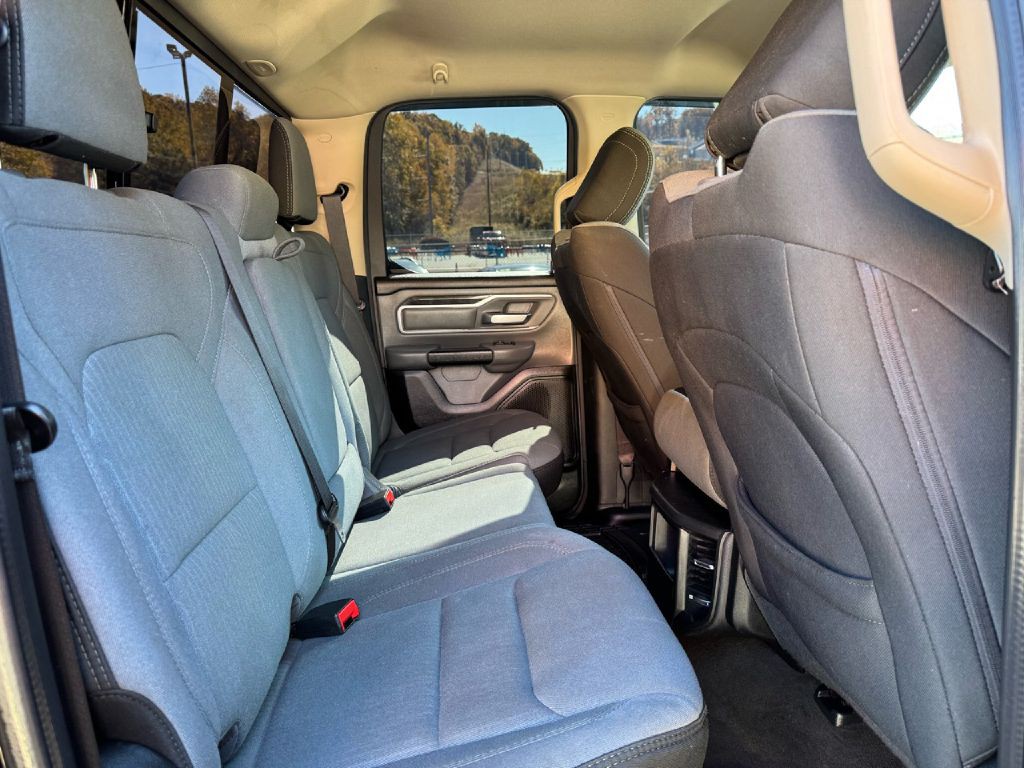 2020 RAM 1500 Image 12