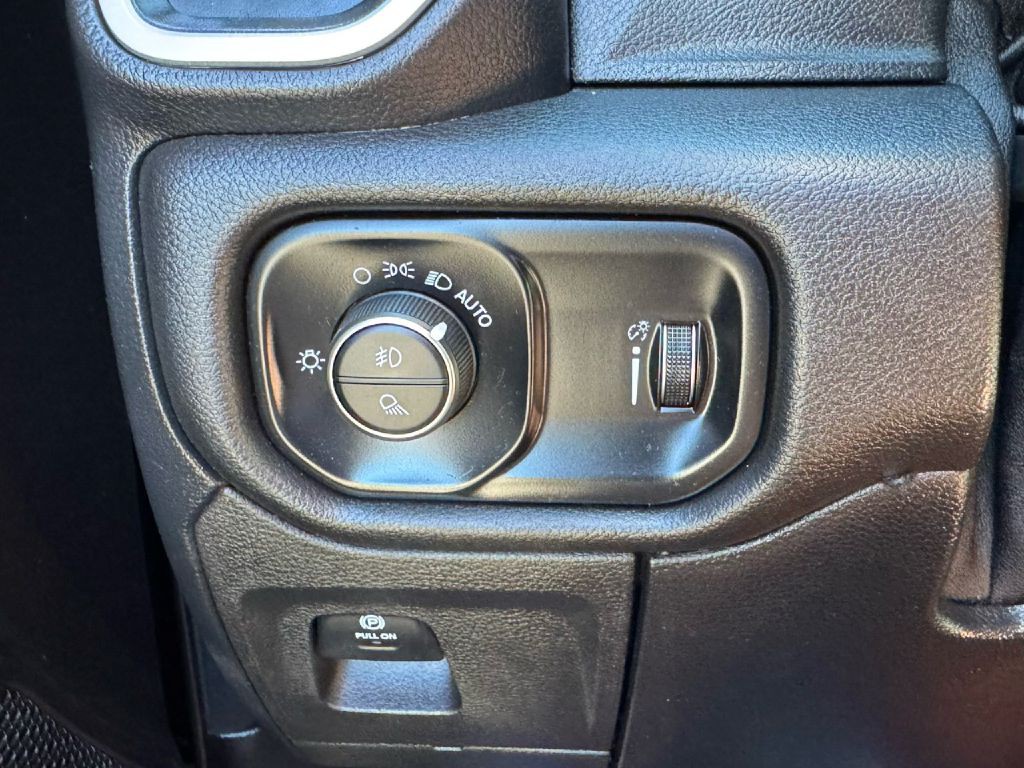 2020 RAM 1500 Image 37