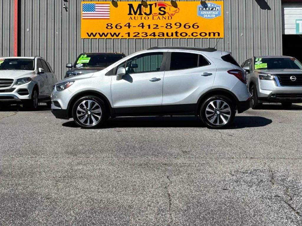 2021 Buick Enclave Image 2