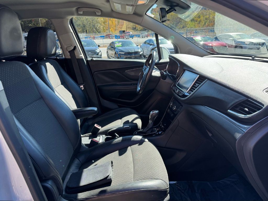 2021 Buick Enclave Image 8