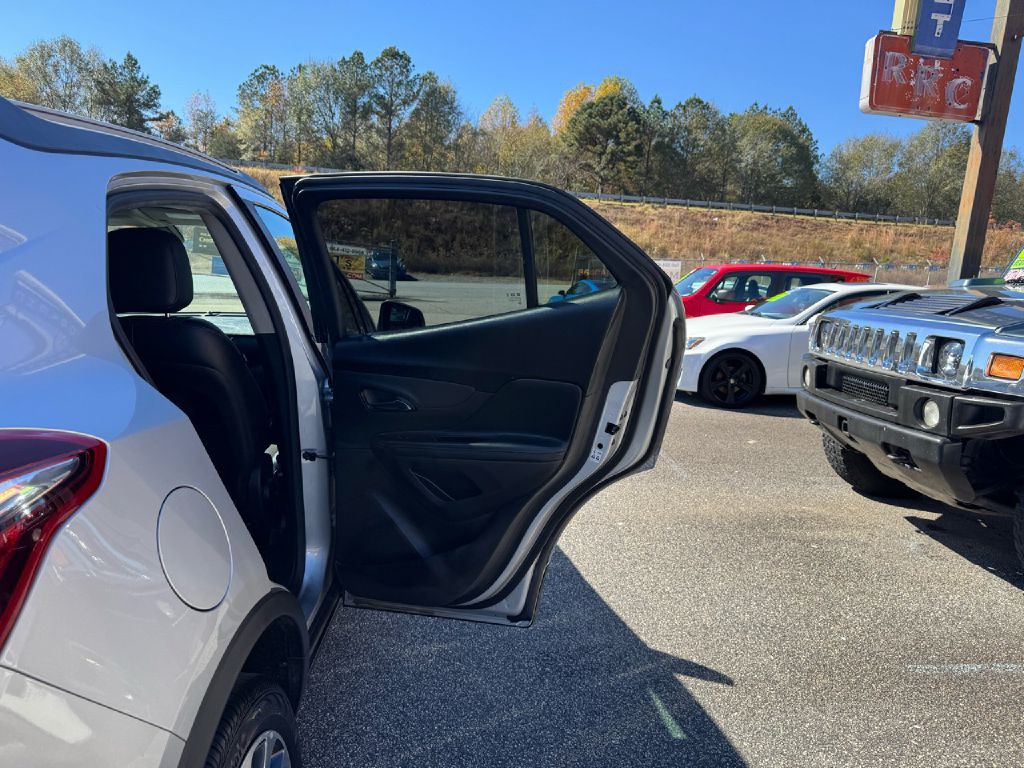 2021 Buick Enclave Image 10