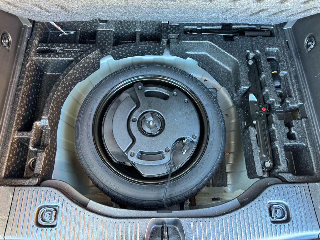 2021 Buick Enclave Image 16