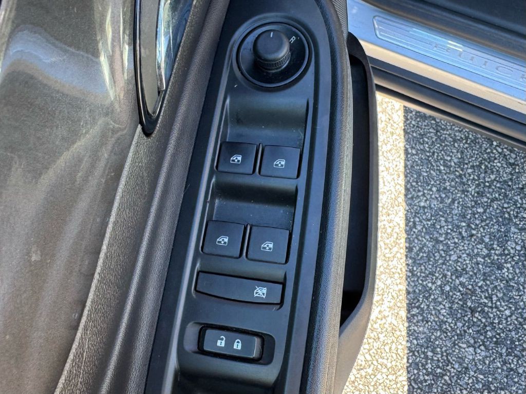 2021 Buick Enclave Image 26