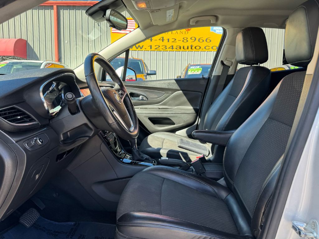 2021 Buick Enclave Image 30