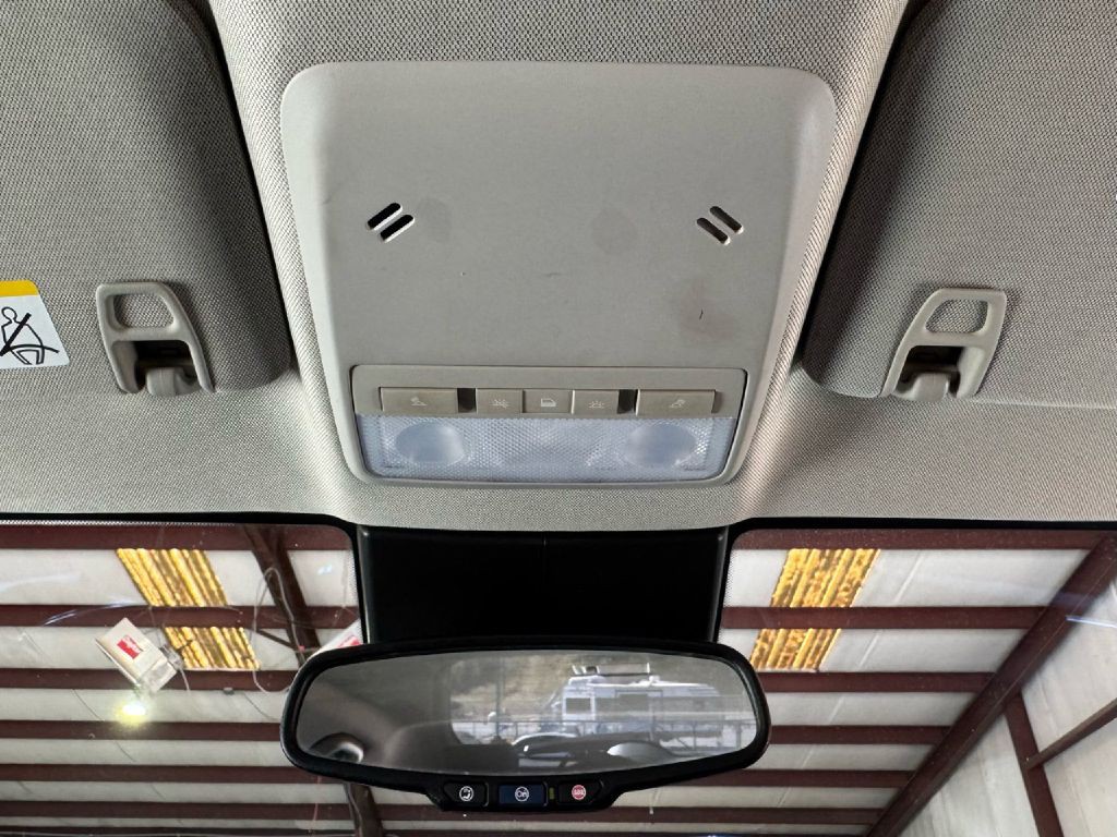 2021 Buick Enclave Image 52