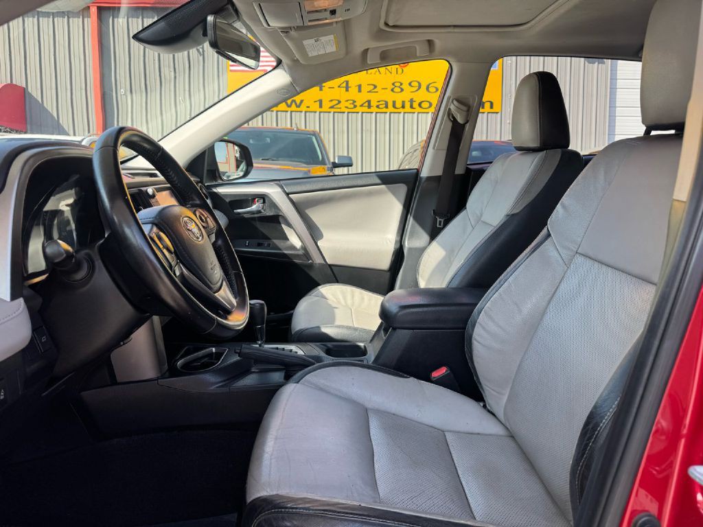 2017 Toyota Rav4 Image 29