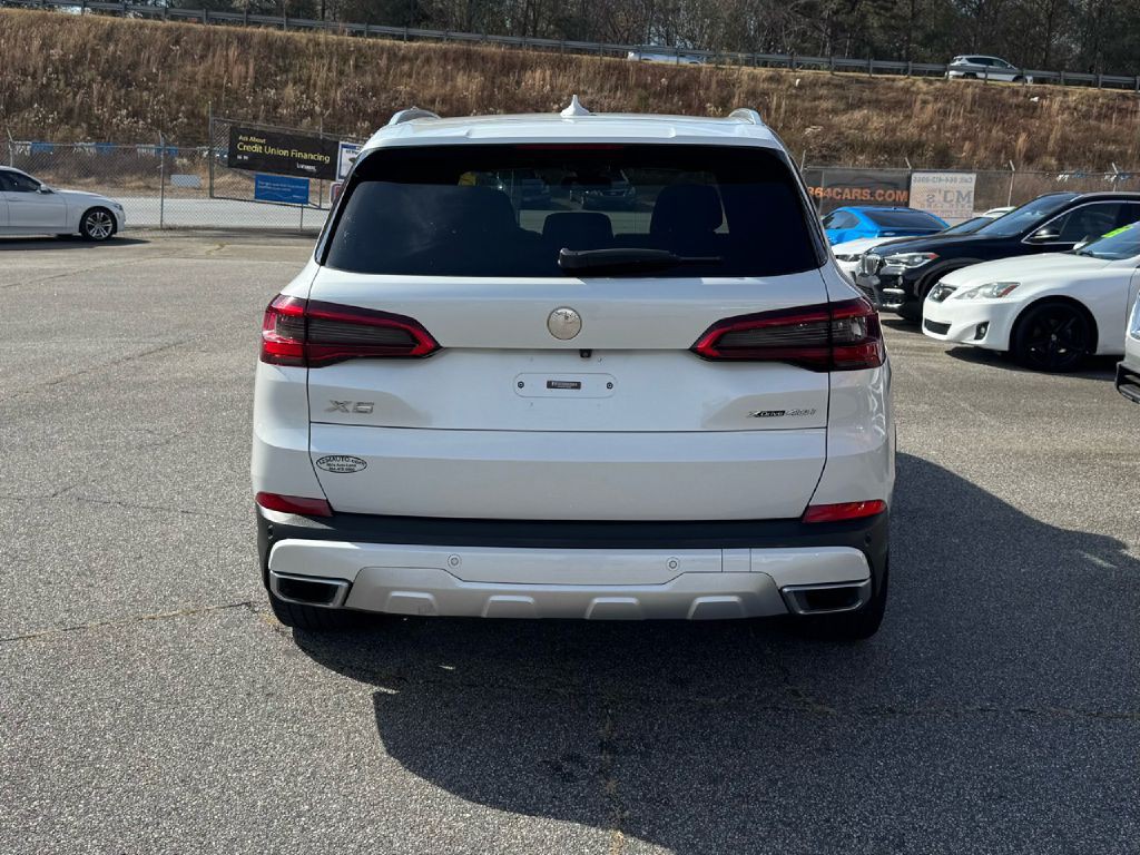 2019 BMW X5 Image 16