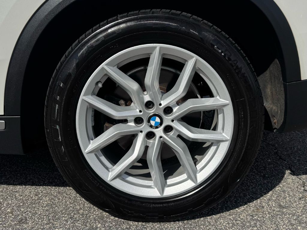 2019 BMW X5 Image 26