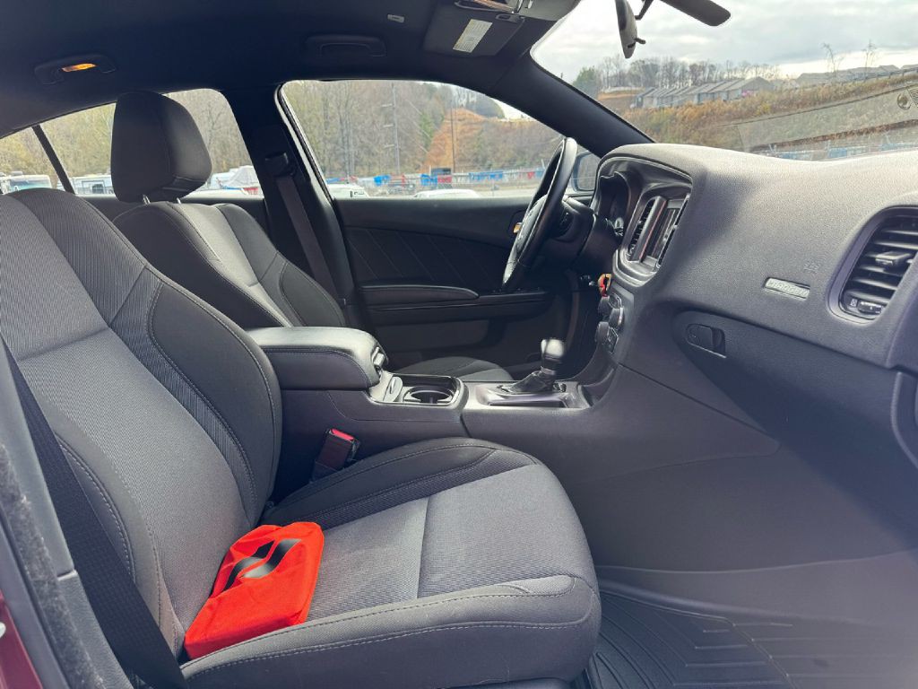 2021 Dodge Charger Image 9