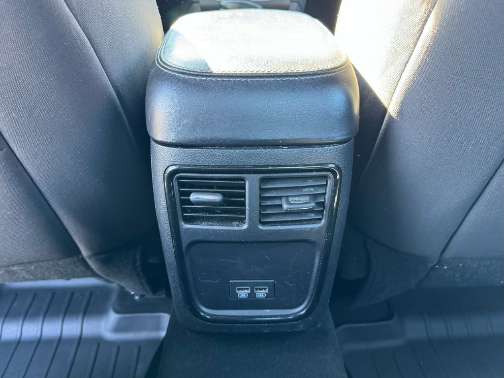 2021 Dodge Charger Image 23