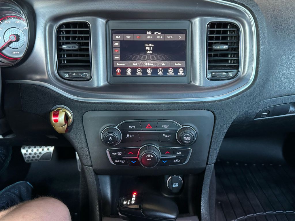2021 Dodge Charger Image 38