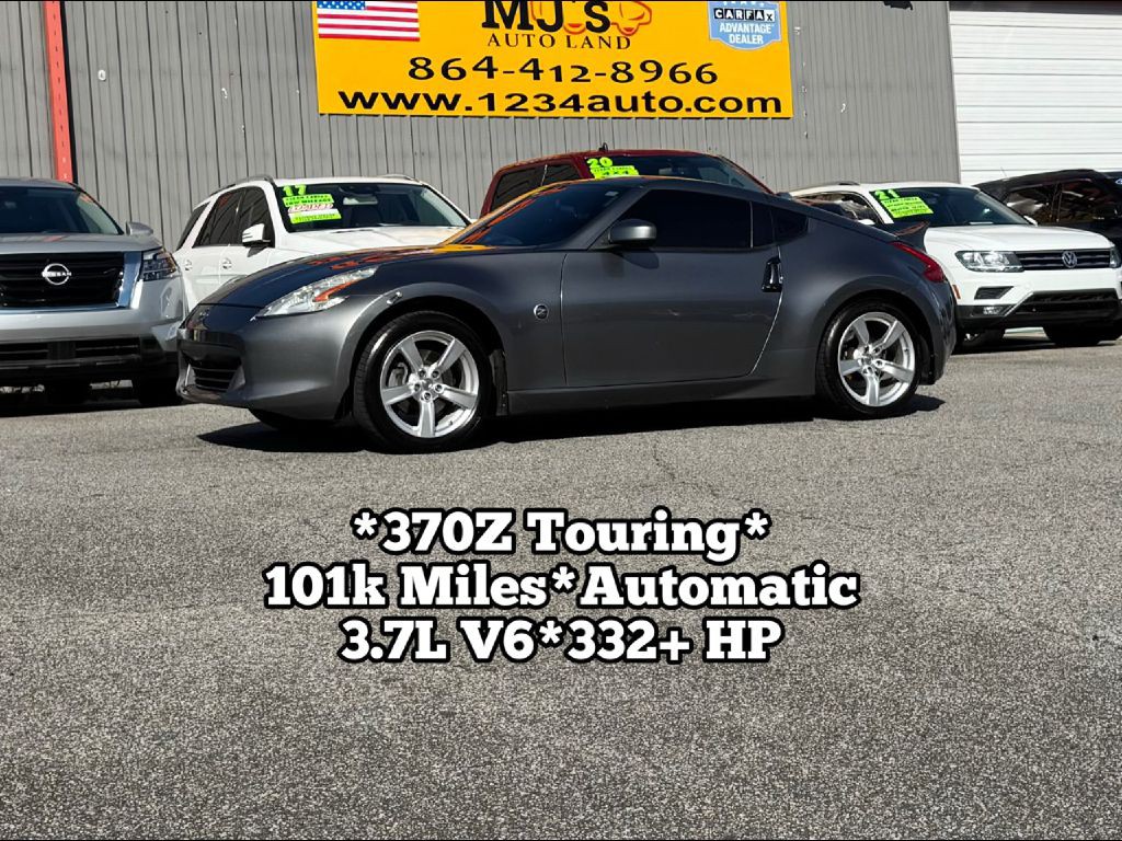 2011 Nissan 370Z Image 1