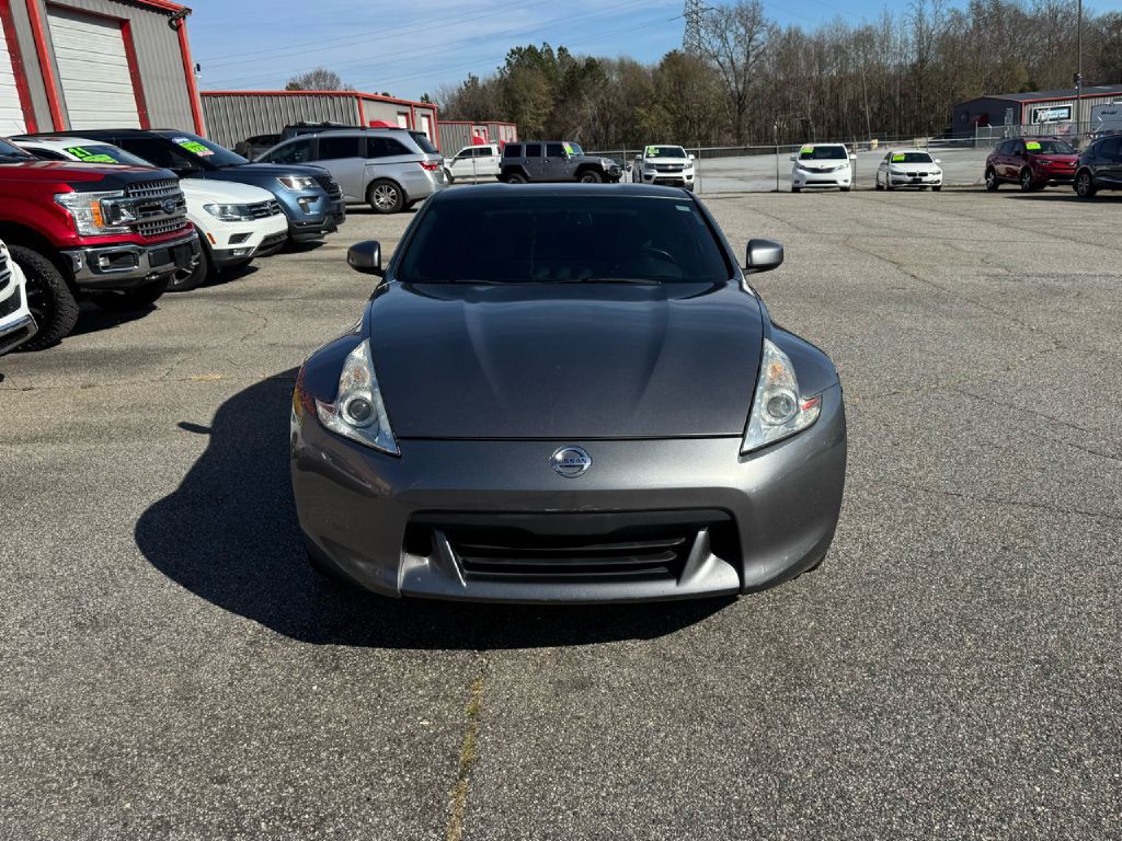 2011 Nissan 370Z Image 4