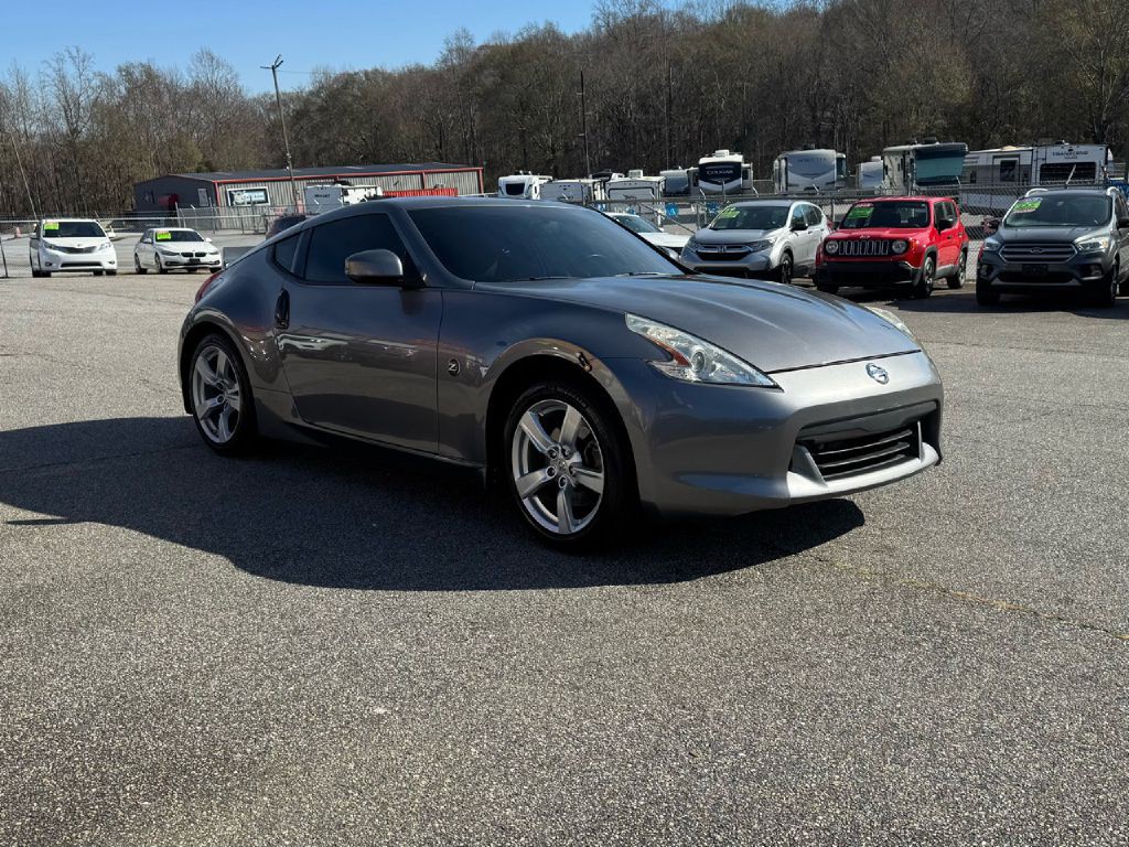 2011 Nissan 370Z Image 5