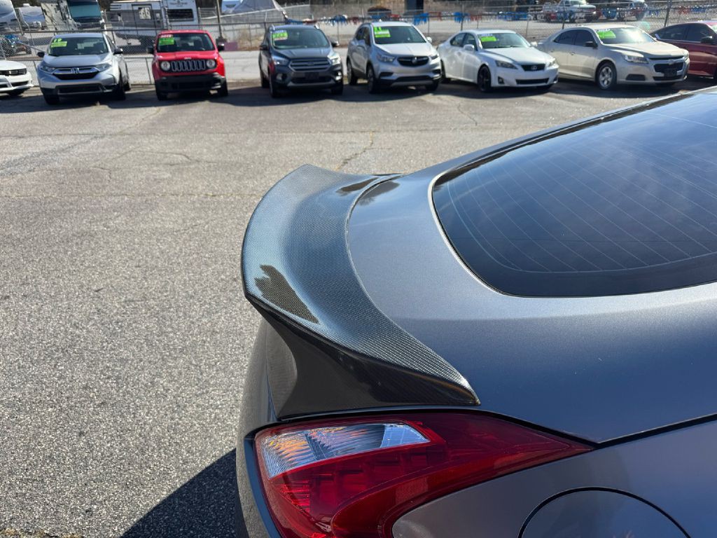 2011 Nissan 370Z Image 14