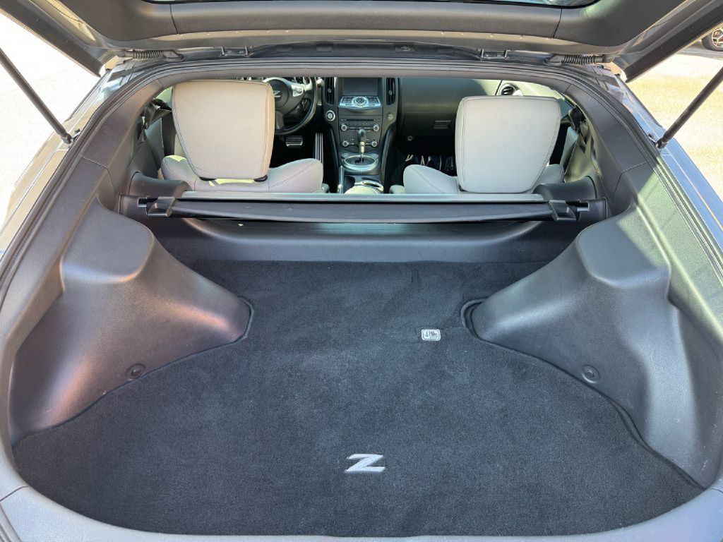 2011 Nissan 370Z Image 19