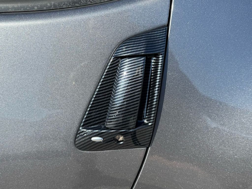 2011 Nissan 370Z Image 25