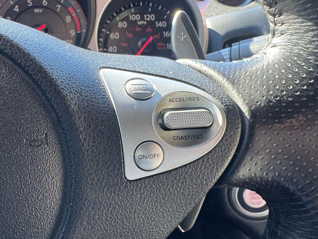 2011 Nissan 370Z Image 43