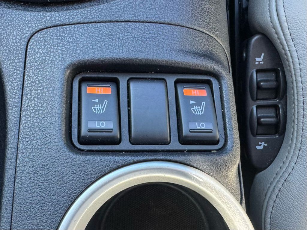 2011 Nissan 370Z Image 53