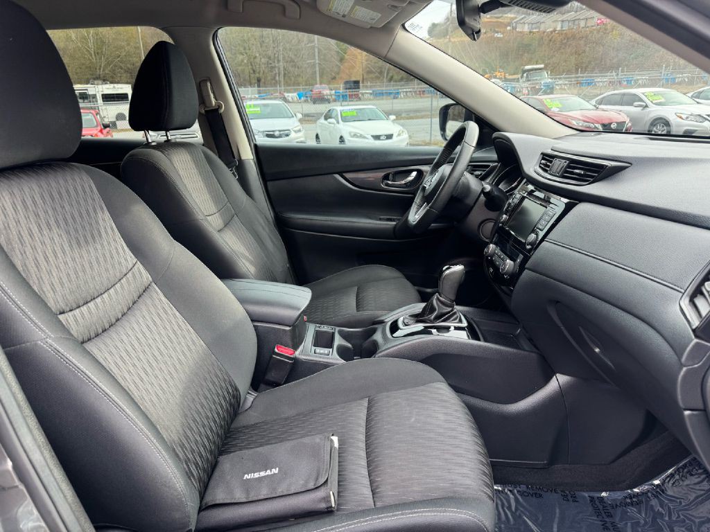 2019 Nissan Rogue Image 7