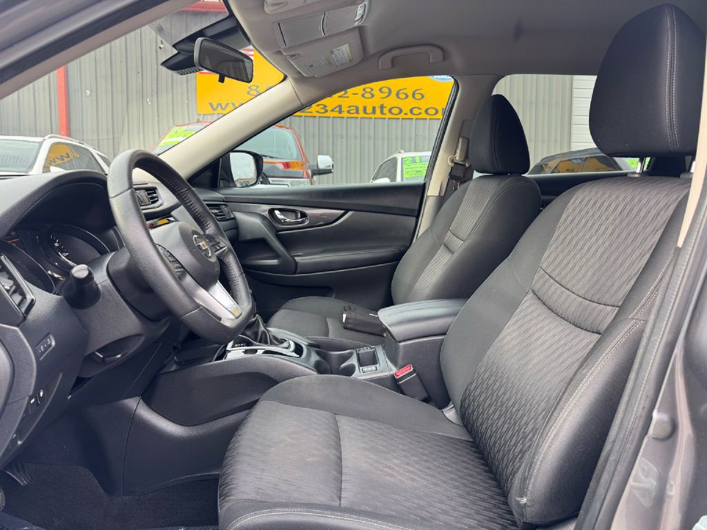 2019 Nissan Rogue Image 31