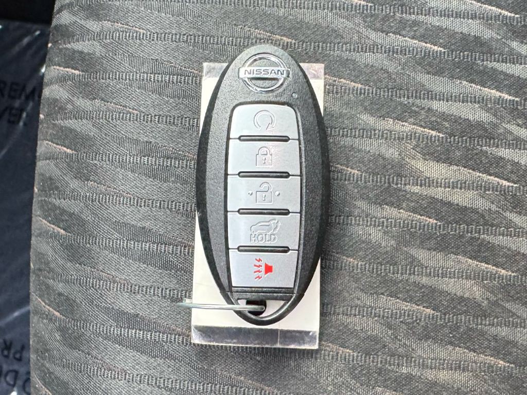 2019 Nissan Rogue Image 55