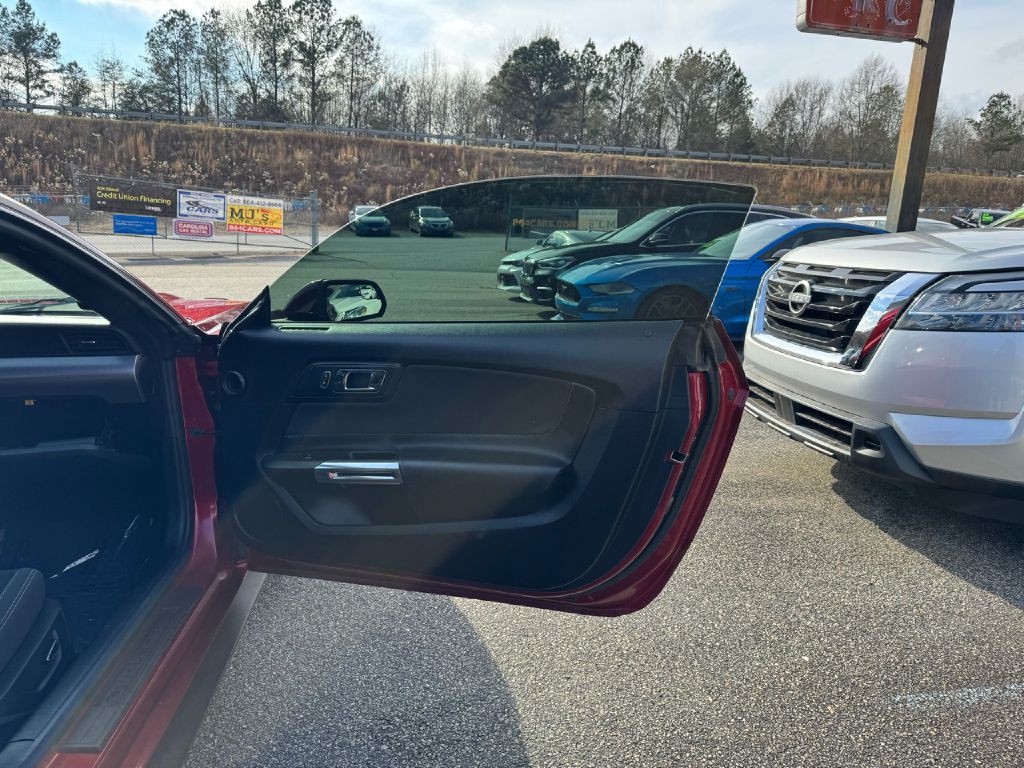 2016 Ford Mustang Image 9