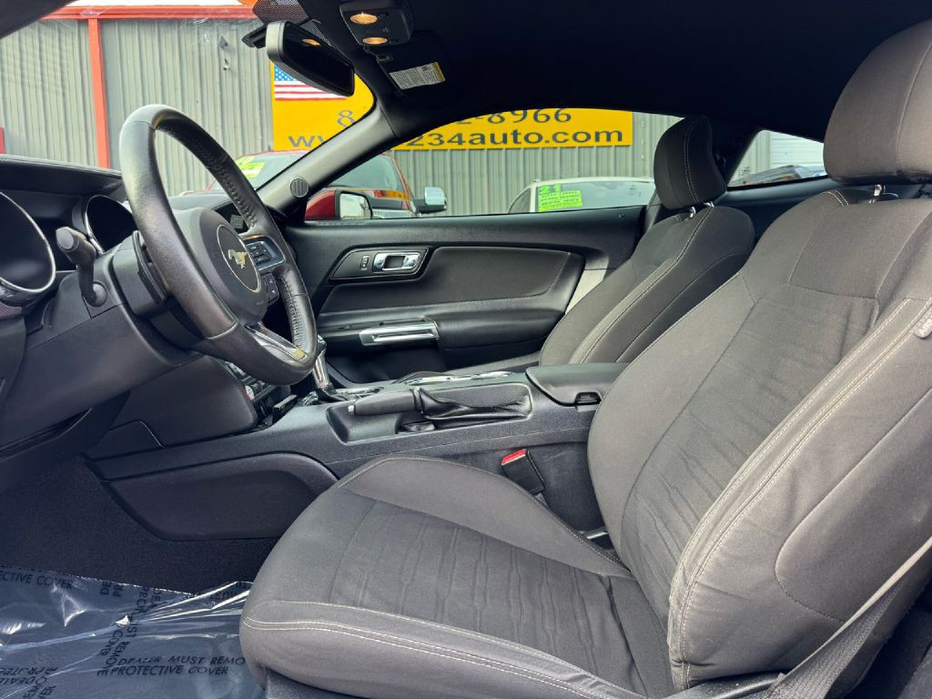 2016 Ford Mustang Image 31