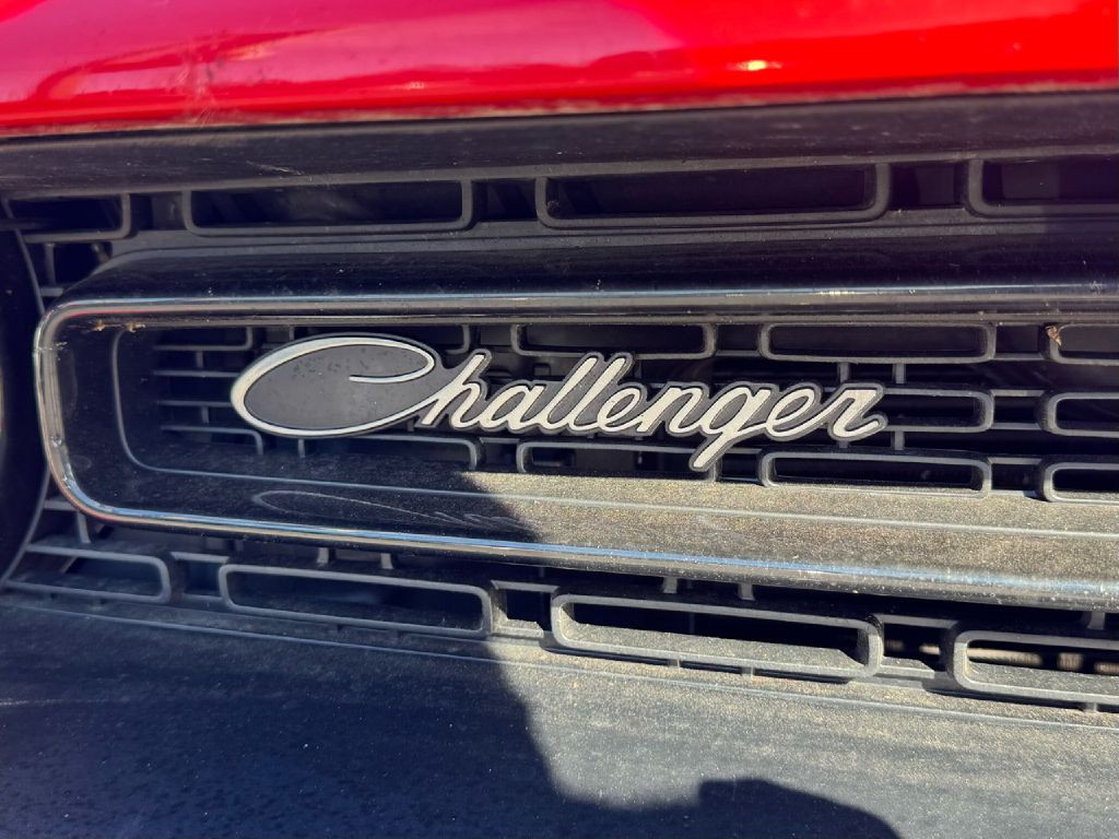 2017 Dodge Challenger Image 7