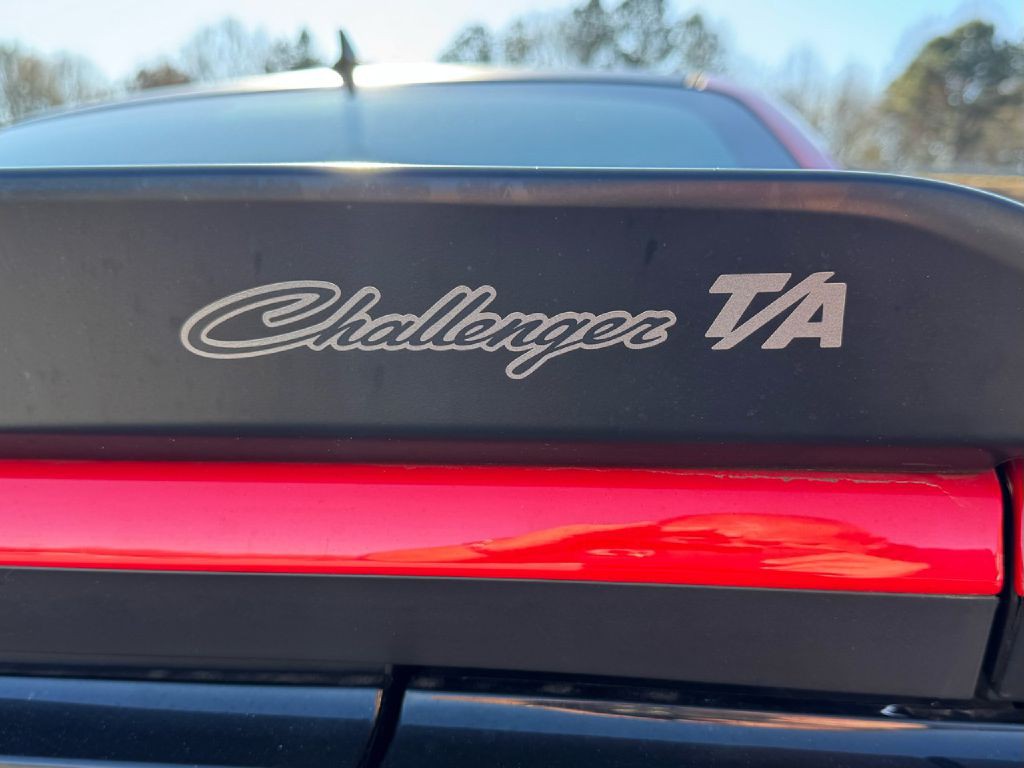 2017 Dodge Challenger Image 22