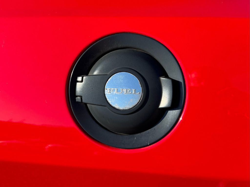 2017 Dodge Challenger Image 26