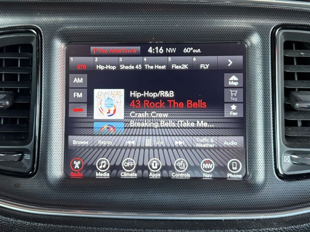 2017 Dodge Challenger Image 50