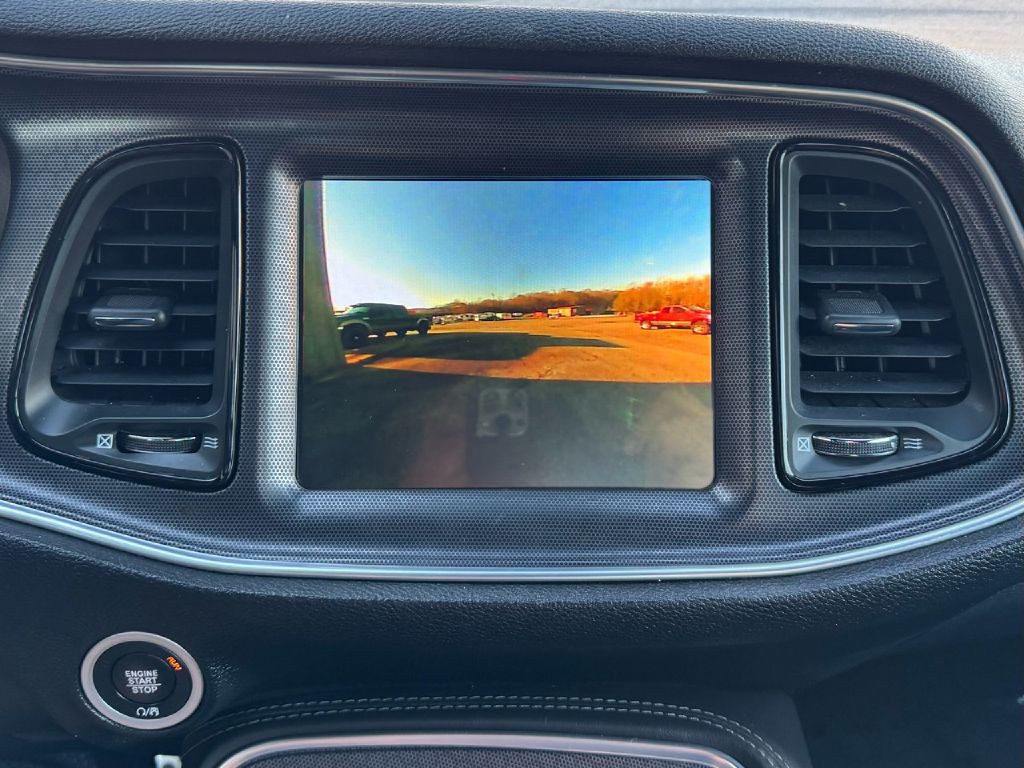 2017 Dodge Challenger Image 75