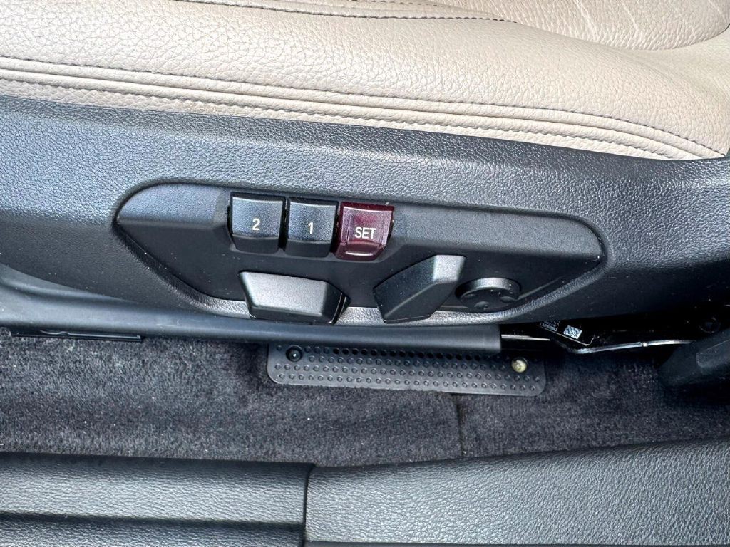 2019 BMW X1 Image 33