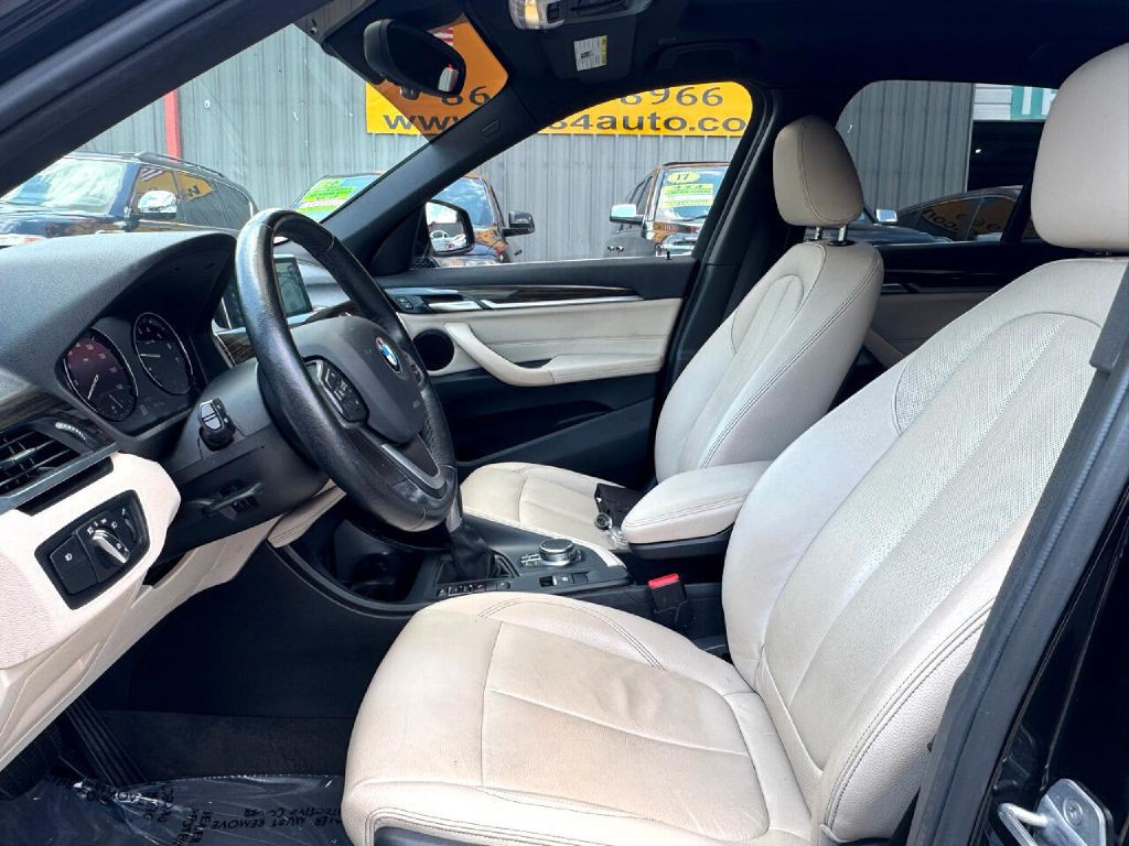 2019 BMW X1 Image 34