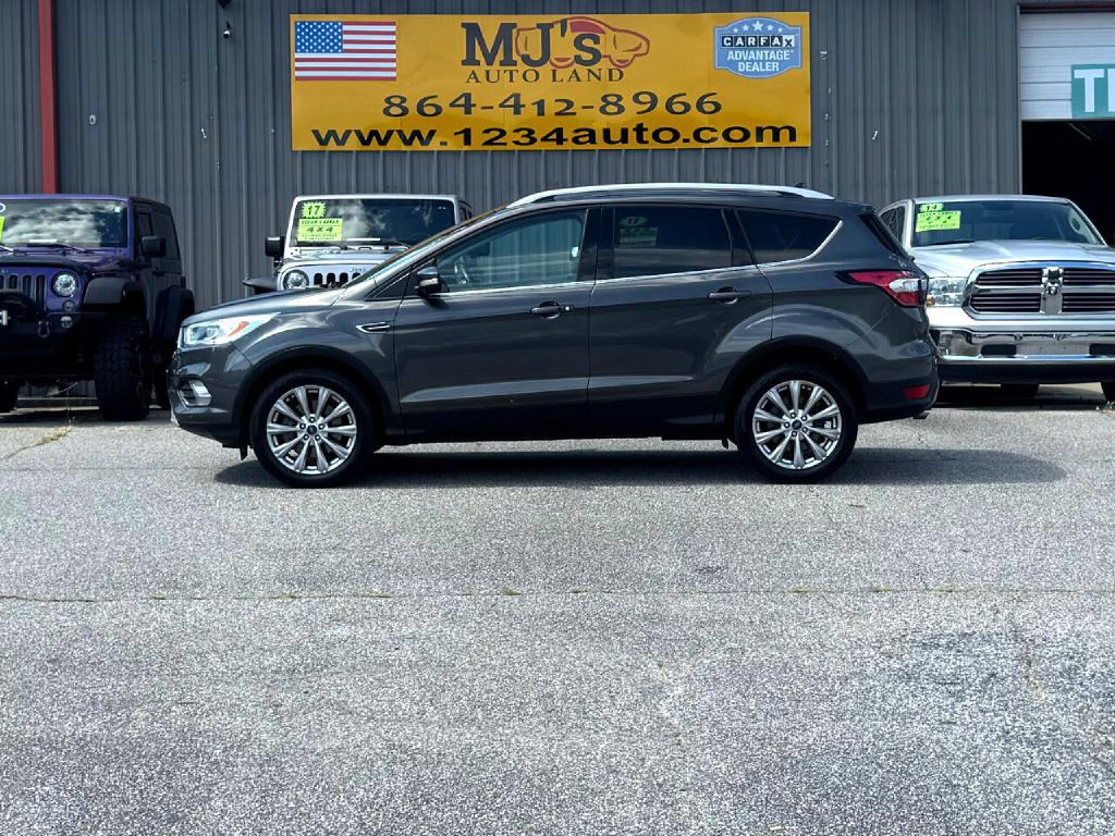 2018 Ford Escape Image 2