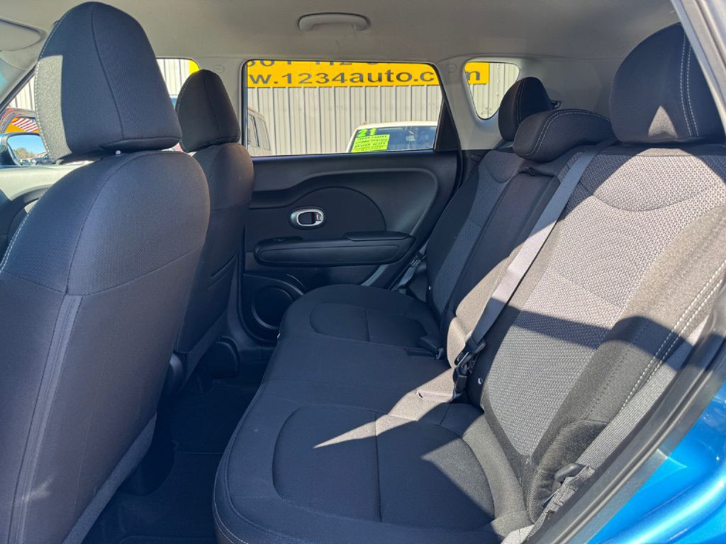 2018 Kia Soul Image 21