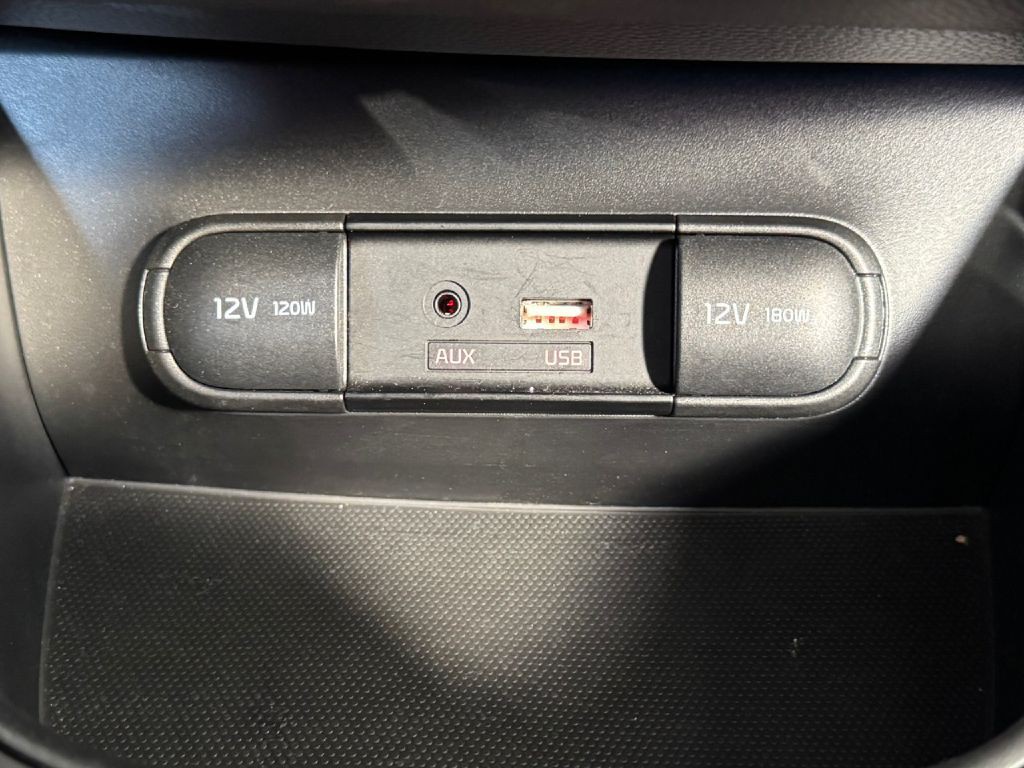 2018 Kia Soul Image 39