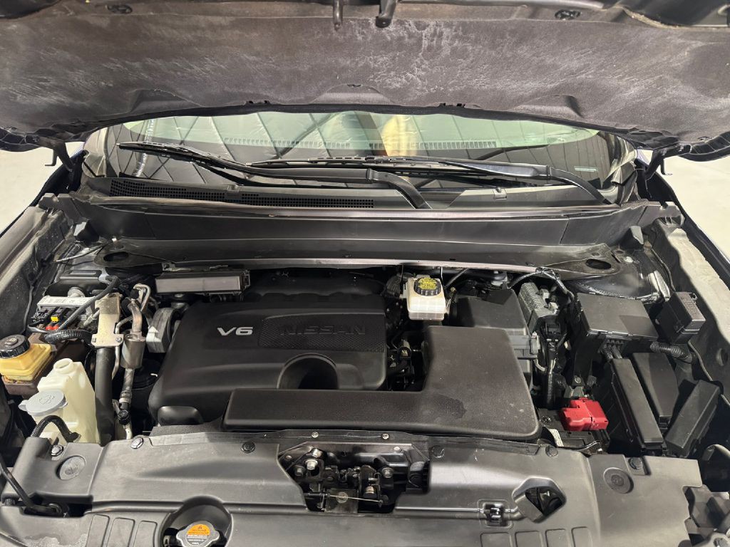 2019 Nissan Pathfinder Image 3